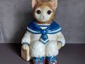 Grosse Dose Katze humanisiert als Matrose