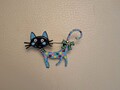 Katzen-Brosche blau emailliert