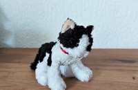 Weiches schwarz - weisses Kätzchen aus Plüsch von Ganz