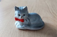 Kleine Katze vintage mit roter Schleife 14