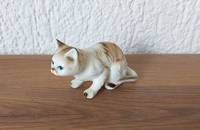 Kleine Katze vintage lauernd 22