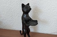 Katze, der Diener