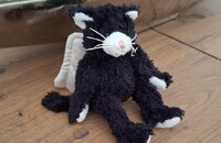 Plüsch schwarzer Katzenengel