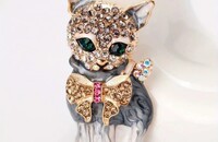Katzen Brosche emailliert mit Strass