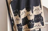 Grosser Schal mit Katzen