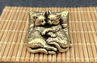 Miniatur Katzenpaar schlafend