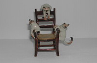 Miniatur Stuhl ohne Katzen