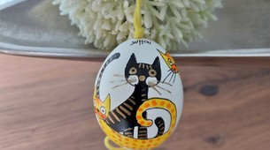 Handbemaltes Ei Katzen-Trio
