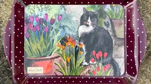 Kleines Serviertablett Katze mit Tulpen