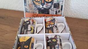 Geschenkbox mit 4 Mugs Street Cat